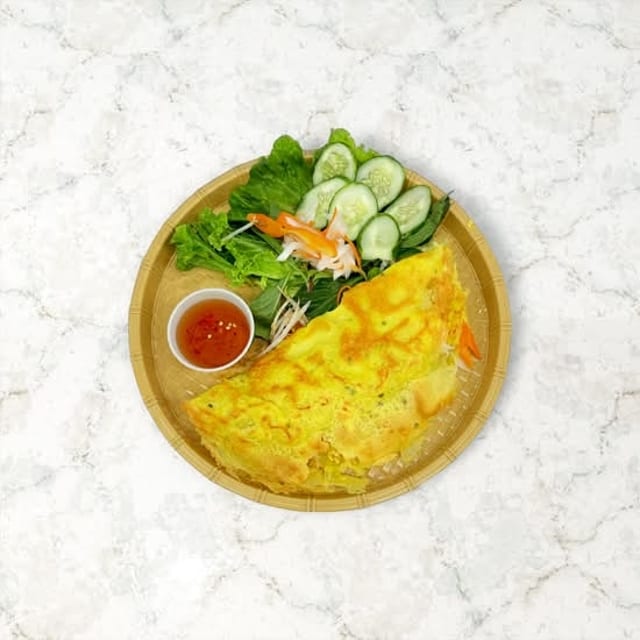 G1. Banh Xeo (Crispy Crepe).