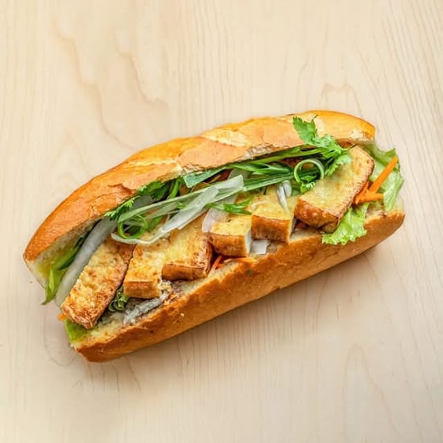 B3. Banh Mi Dau Hu (Tofu).
